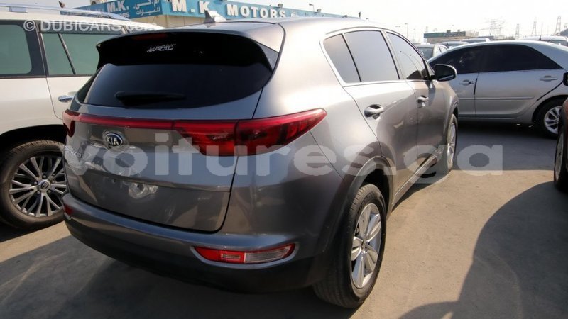 Big with watermark kia sportage estuaire import dubai 4606
