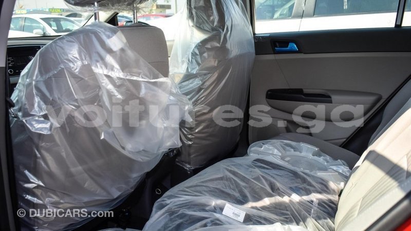 Big with watermark kia sportage estuaire import dubai 4607