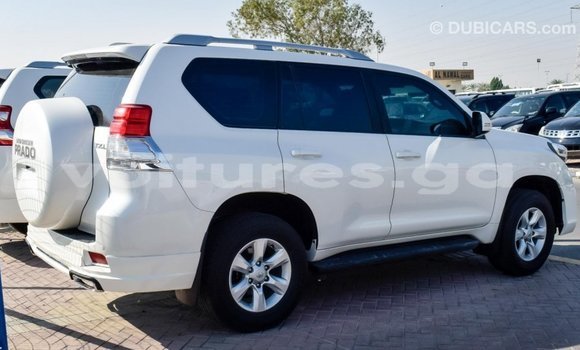Acheter Import Voiture Toyota Prado Blanc à Import - Dubai, Estuaire Acheter Import Voiture Toyota Prado Blanc à Import - Dubai, Estuaire