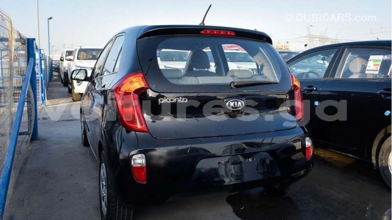 Big with watermark kia picanto estuaire import dubai 4611