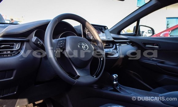 Acheter Import Voiture Toyota C-HR Autre à Import - Dubai, Estuaire Acheter Import Voiture Toyota C-HR Autre à Import - Dubai, Estuaire