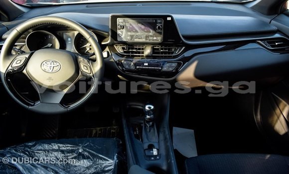 Acheter Import Voiture Toyota C-HR Autre à Import - Dubai, Estuaire Acheter Import Voiture Toyota C-HR Autre à Import - Dubai, Estuaire