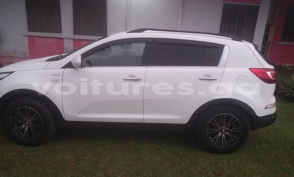 Acheter Occasion Voiture Kia Sportage Blanc à Libreville, Estuaire Acheter Occasion Voiture Kia Sportage Blanc à Libreville, Estuaire