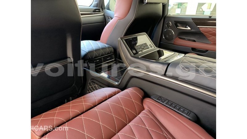 Big with watermark lexus lx estuaire import dubai 4618