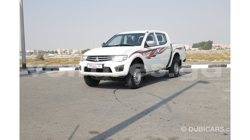 Big with watermark mitsubishi l200 estuaire import dubai 4619