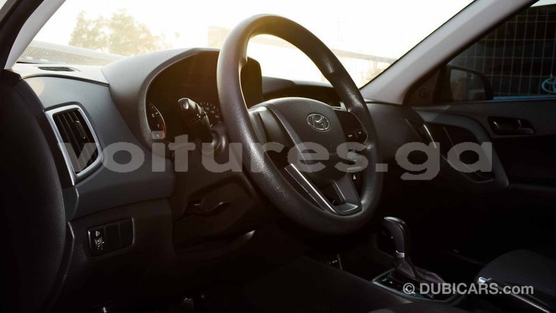 Big with watermark hyundai creta estuaire import dubai 4631