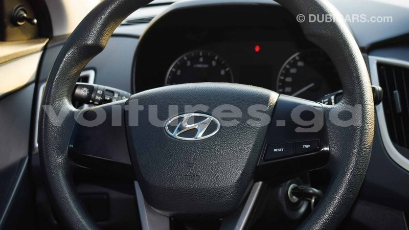 Big with watermark hyundai creta estuaire import dubai 4631