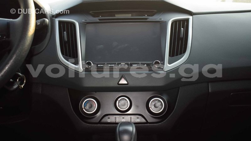 Big with watermark hyundai creta estuaire import dubai 4631