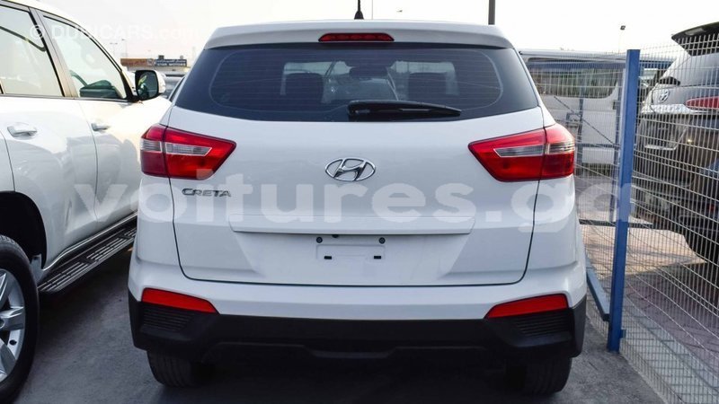 Big with watermark hyundai creta estuaire import dubai 4631