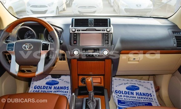 Acheter Import Voiture Toyota Prado Blanc à Import - Dubai, Estuaire Acheter Import Voiture Toyota Prado Blanc à Import - Dubai, Estuaire