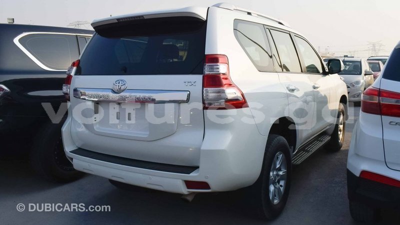 Big with watermark toyota prado estuaire import dubai 4632