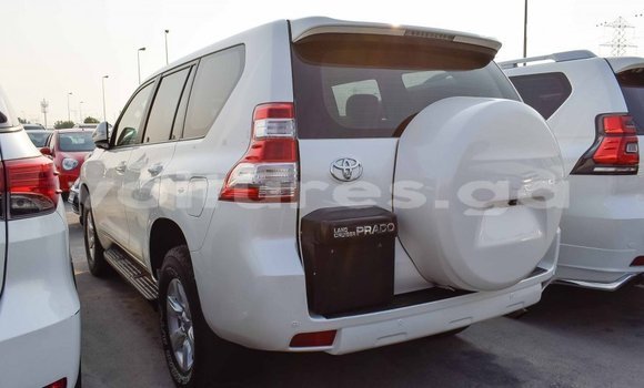Acheter Import Voiture Toyota Prado Blanc à Import - Dubai, Estuaire Acheter Import Voiture Toyota Prado Blanc à Import - Dubai, Estuaire