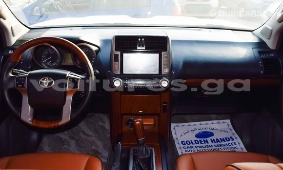 Acheter Import Voiture Toyota Prado Blanc à Import - Dubai, Estuaire Acheter Import Voiture Toyota Prado Blanc à Import - Dubai, Estuaire