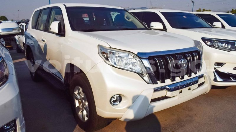 Big with watermark toyota prado estuaire import dubai 4636