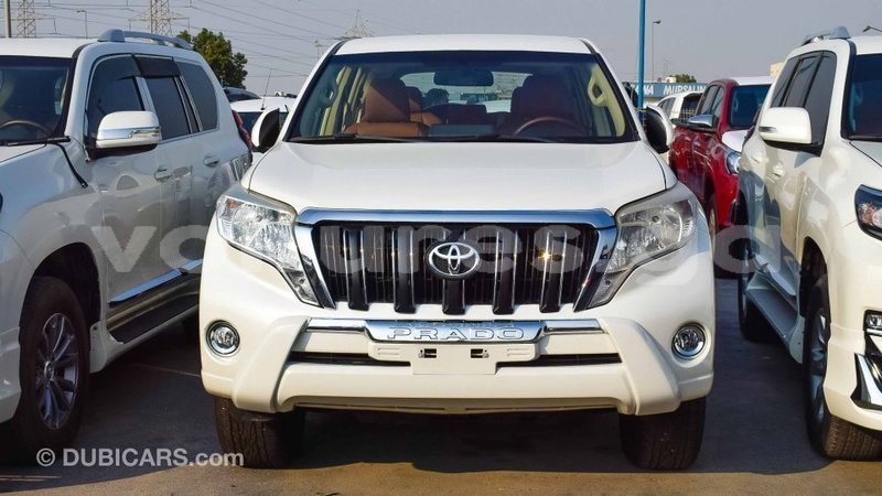 Big with watermark toyota prado estuaire import dubai 4636