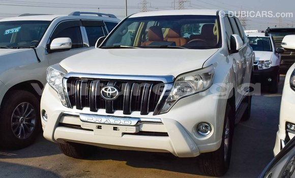 Acheter Import Voiture Toyota Prado Blanc à Import - Dubai, Estuaire Acheter Import Voiture Toyota Prado Blanc à Import - Dubai, Estuaire
