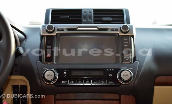 Acheter Import Voiture Toyota Prado Blanc à Import - Dubai, Estuaire Acheter Import Voiture Toyota Prado Blanc à Import - Dubai, Estuaire