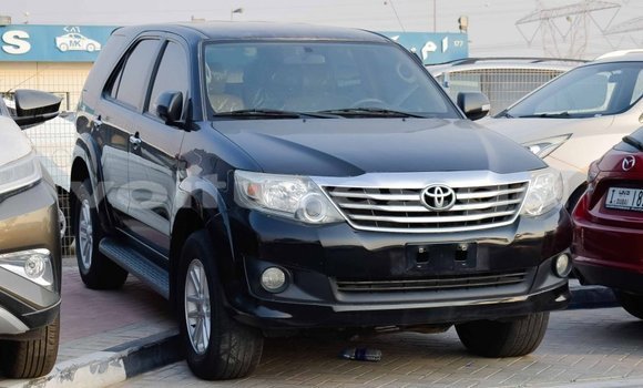 Acheter Import Voiture Toyota Fortuner Noir à Import - Dubai, Estuaire Acheter Import Voiture Toyota Fortuner Noir à Import - Dubai, Estuaire