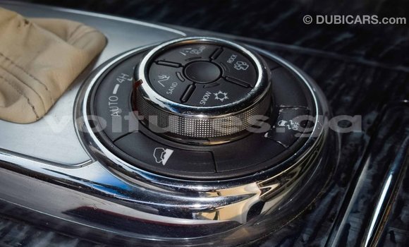 Acheter Import Voiture Nissan Patrol Noir à Import - Dubai, Estuaire Acheter Import Voiture Nissan Patrol Noir à Import - Dubai, Estuaire