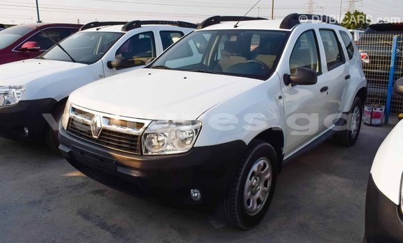 Acheter Import Voiture Renault Duster Blanc à Import - Dubai, Estuaire Acheter Import Voiture Renault Duster Blanc à Import - Dubai, Estuaire