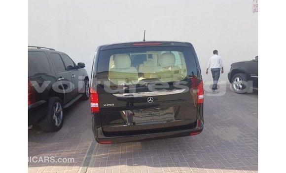 Acheter Import Voiture Mercedes-Benz 250 Noir à Import - Dubai, Estuaire Acheter Import Voiture Mercedes-Benz 250 Noir à Import - Dubai, Estuaire