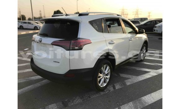 Sayi Imported Toyota HiAce White Babbar mota in Import - Dubai a estuary Sayi Imported Toyota HiAce White Babbar mota in Import - Dubai a estuary