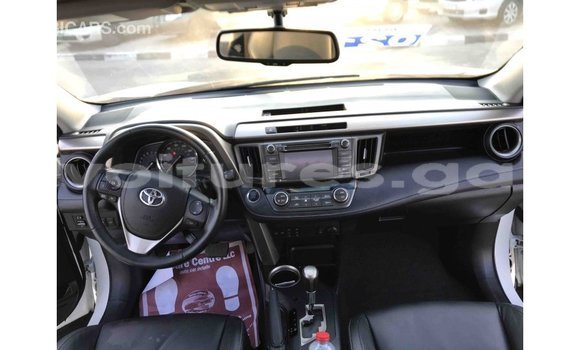 Sayi Imported Toyota HiAce White Babbar mota in Import - Dubai a estuary Sayi Imported Toyota HiAce White Babbar mota in Import - Dubai a estuary