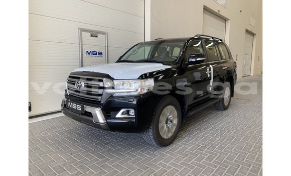 Acheter Import Voiture Toyota Land Cruiser Noir à Import - Dubai, Estuaire Acheter Import Voiture Toyota Land Cruiser Noir à Import - Dubai, Estuaire