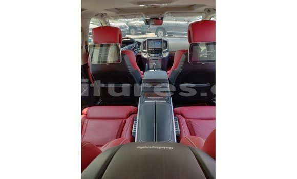 Sayi Imported Toyota Land Cruiser Black Mota in Import - Dubai a estuary Sayi Imported Toyota Land Cruiser Black Mota in Import - Dubai a estuary