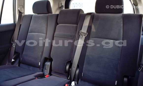 Acheter Import Voiture Toyota Prado Noir à Import - Dubai, Estuaire Acheter Import Voiture Toyota Prado Noir à Import - Dubai, Estuaire