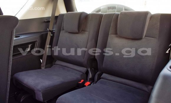 Acheter Import Voiture Toyota Prado Noir à Import - Dubai, Estuaire Acheter Import Voiture Toyota Prado Noir à Import - Dubai, Estuaire