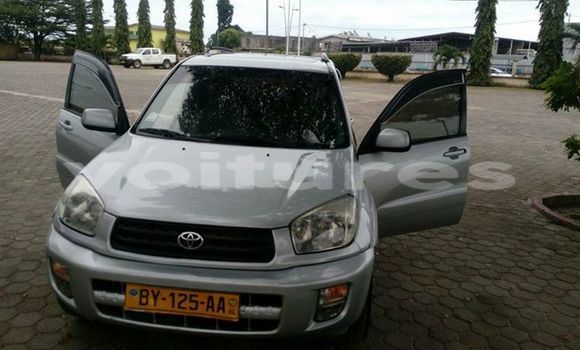 Acheter Occasion Voiture Toyota RAV4 Gris à Libreville, Estuaire Acheter Occasion Voiture Toyota RAV4 Gris à Libreville, Estuaire