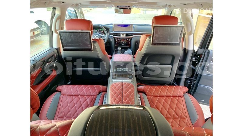 Big with watermark lexus lx estuaire import dubai 4670