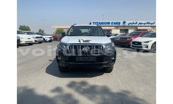 Acheter Import Voiture Toyota Prado Noir à Import - Dubai, Estuaire Acheter Import Voiture Toyota Prado Noir à Import - Dubai, Estuaire