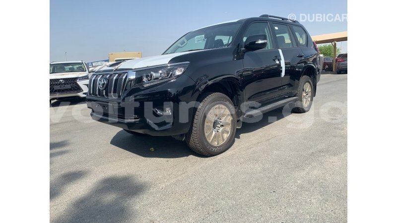 Big with watermark toyota prado estuaire import dubai 4676