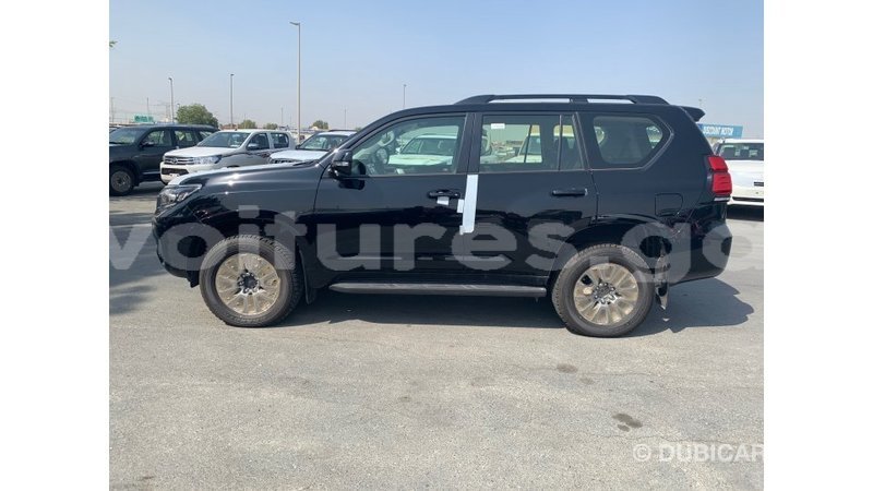 Big with watermark toyota prado estuaire import dubai 4676