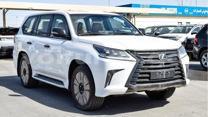 Big with watermark lexus lx estuaire import dubai 4689