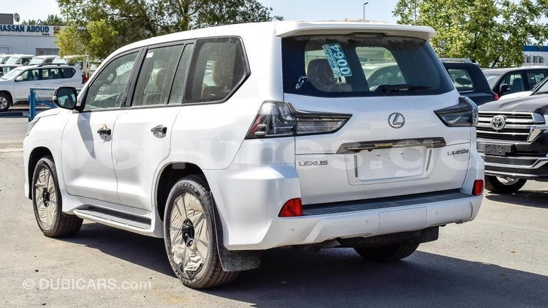 Big with watermark lexus lx estuaire import dubai 4689