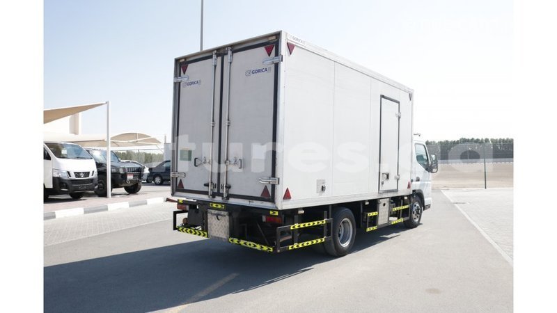 Big with watermark mitsubishi l400 estuaire import dubai 4691