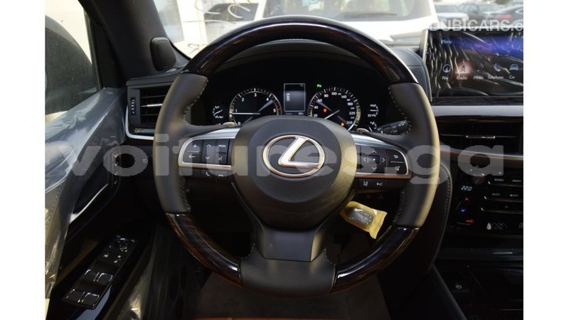 Big with watermark lexus lx estuaire import dubai 4692