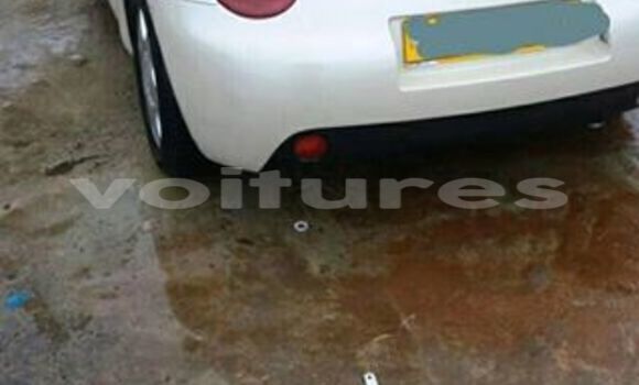Acheter Occasion Voiture Volkswagen Beetle Blanc à Libreville au Estuaire Acheter Occasion Voiture Volkswagen Beetle Blanc à Libreville au Estuaire