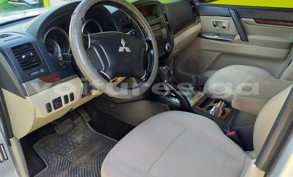 Buy Used Mitsubishi Pajero Silver Car in Libreville in Estuary Buy Used Mitsubishi Pajero Silver Car in Libreville in Estuary