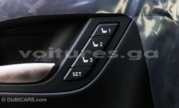 Acheter Import Voiture Lexus LX Bleu à Import - Dubai, Estuaire Acheter Import Voiture Lexus LX Bleu à Import - Dubai, Estuaire