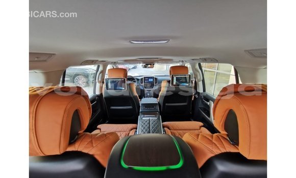 Acheter Import Voiture Toyota Land Cruiser Noir à Import - Dubai, Estuaire Acheter Import Voiture Toyota Land Cruiser Noir à Import - Dubai, Estuaire