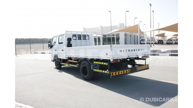 Big with watermark mitsubishi l400 estuaire import dubai 4702