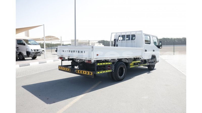 Big with watermark mitsubishi l400 estuaire import dubai 4702