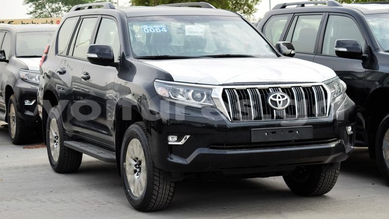 Big with watermark toyota prado estuaire import dubai 4703