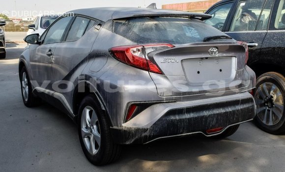 Acheter Import Voiture Toyota C-HR Autre à Import - Dubai, Estuaire Acheter Import Voiture Toyota C-HR Autre à Import - Dubai, Estuaire