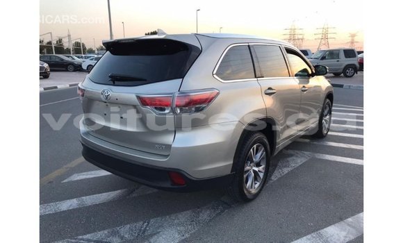 Acheter Import Voiture Toyota Highlander Autre à Import - Dubai, Estuaire Acheter Import Voiture Toyota Highlander Autre à Import - Dubai, Estuaire