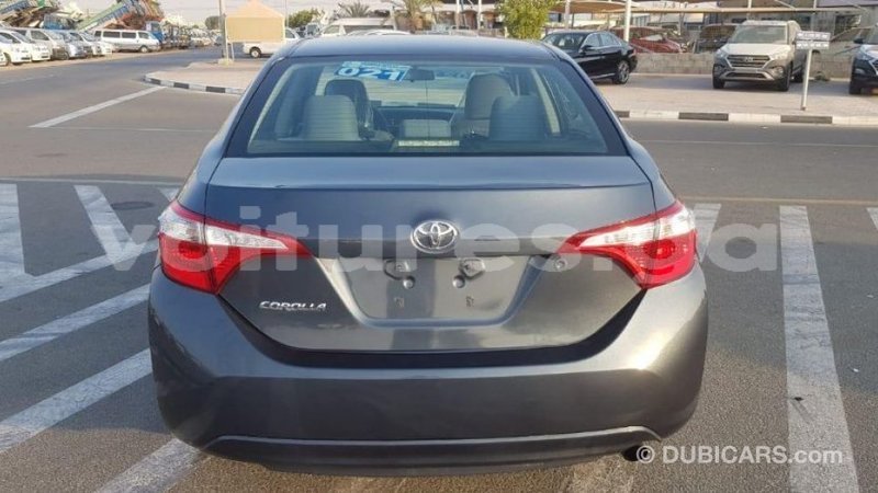 Big with watermark toyota corolla estuaire import dubai 4708